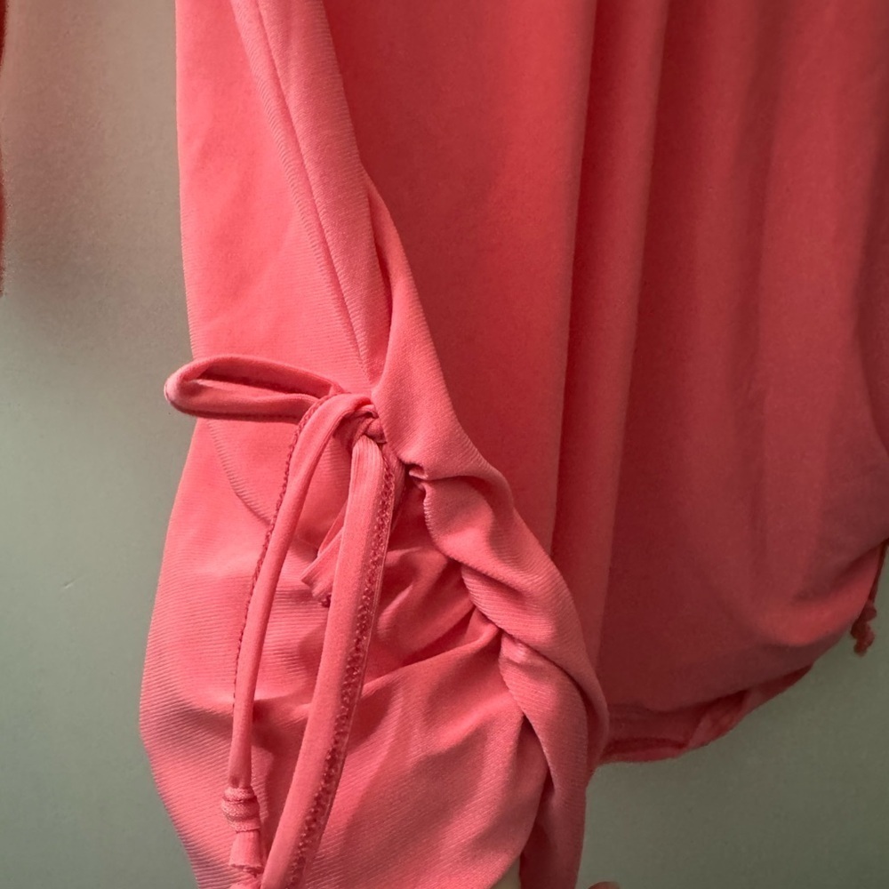 Star Vixen Pink V-Neck Blouse - Picture 3 of 4